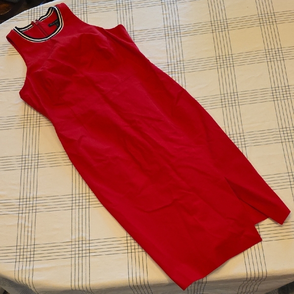 Banana Republic Dresses & Skirts - Banana Republic Vibrant Red Sleeveless Midi Dress